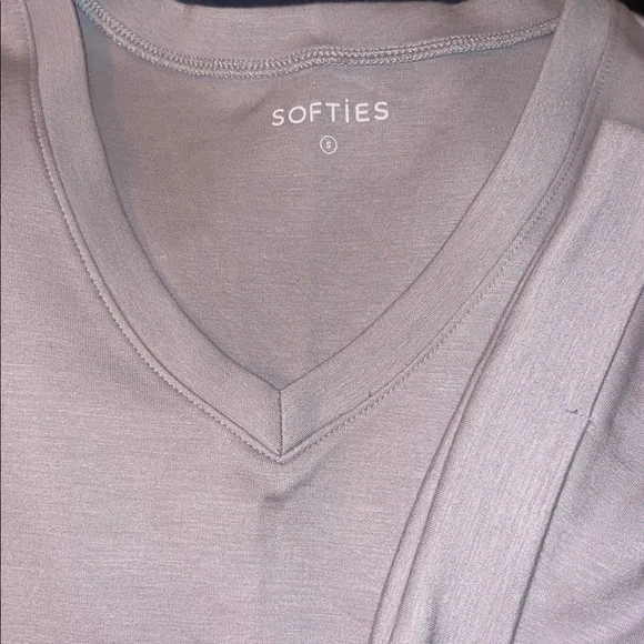 SOFTiES PureDream Short Raglan Sleeve V-Neck Lounge Set in GREY - NWT